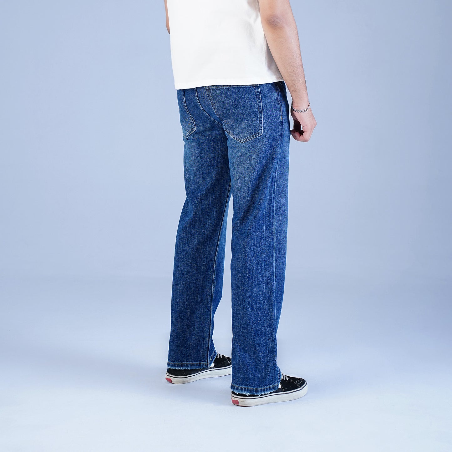 FRAY JEANS - STRAIGHT FIT