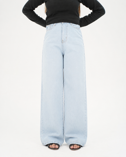 WIDE LEG JEANS - HIGH RISE - LIGHT BLUE