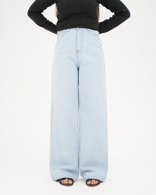 WIDE LEG JEANS - HIGH RISE - LIGHT BLUE