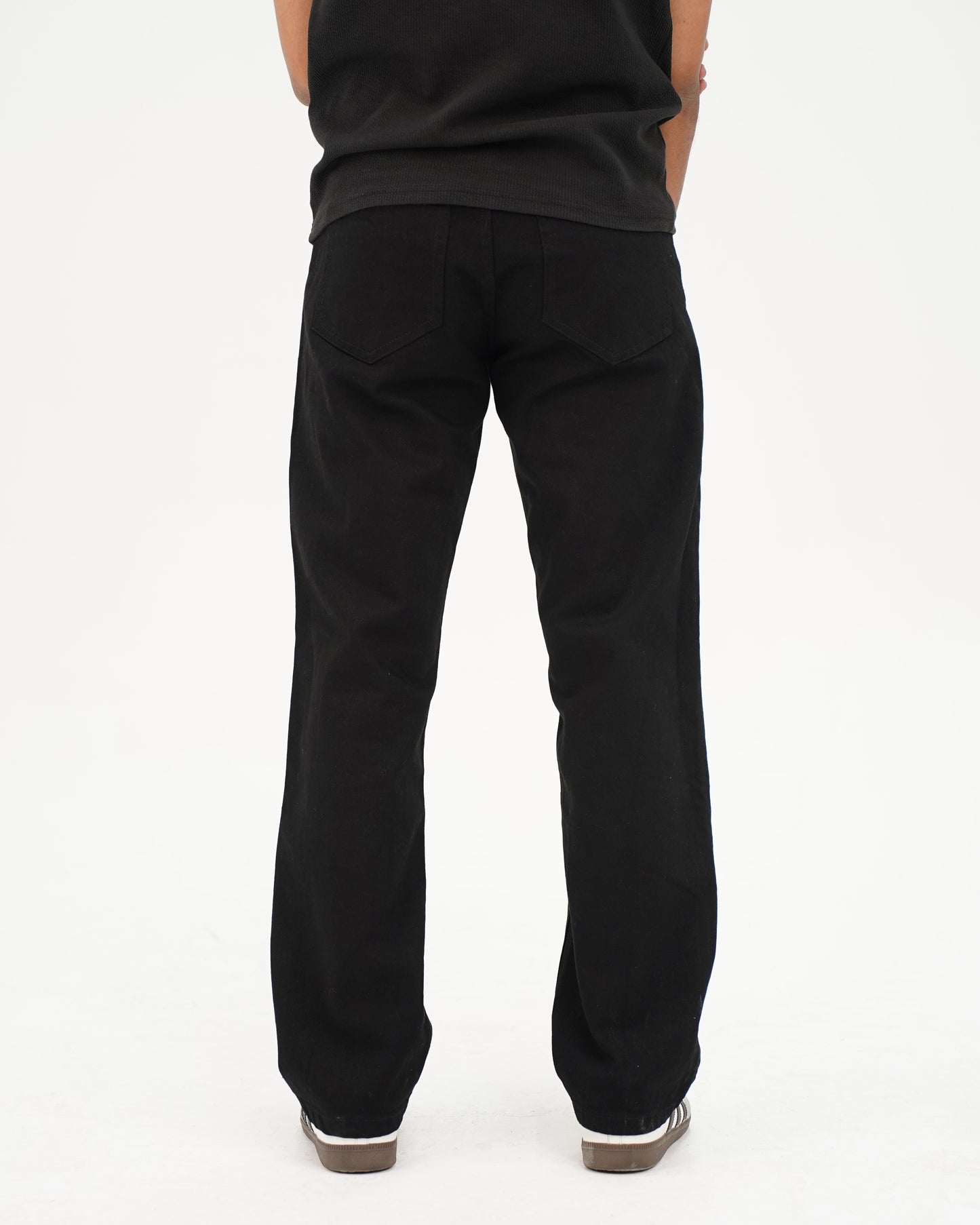 CORE STRAIGHT JEANS